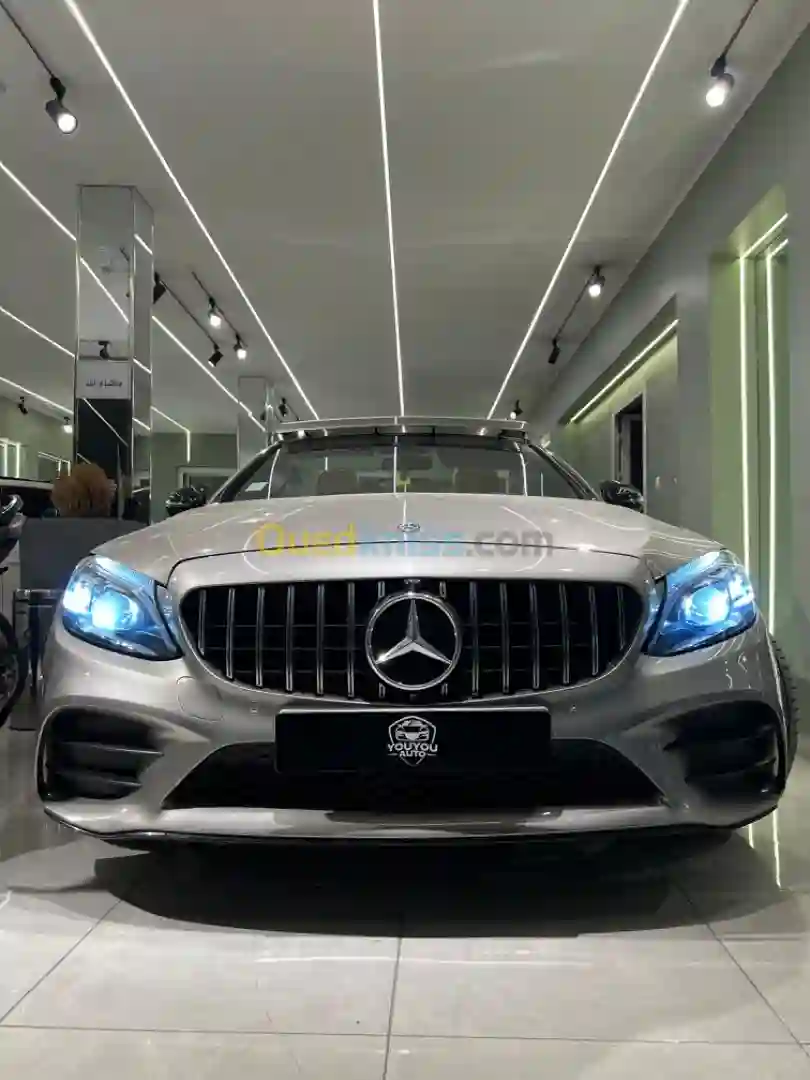 Mercedes C Cabriolet 2019 Amg0