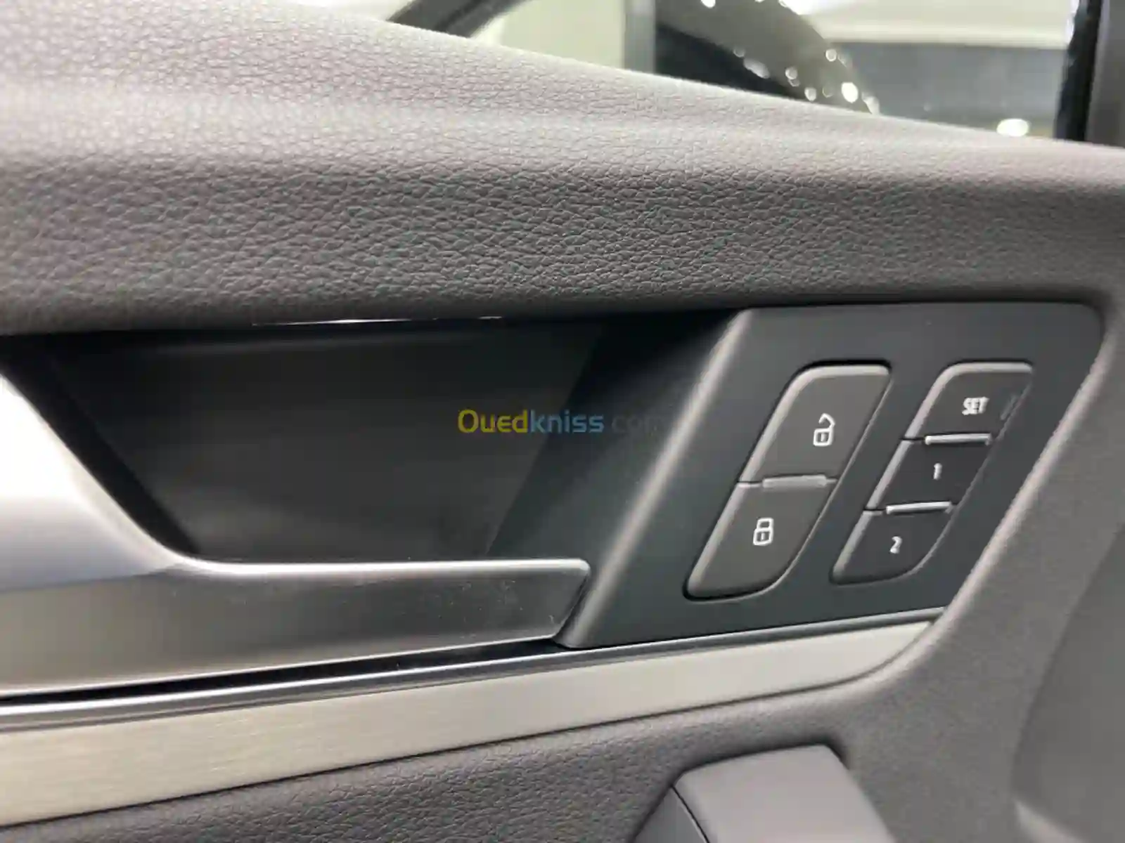 Audi Q5 2024 S Line0