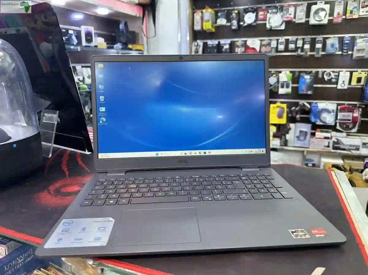 Laptop Dell Amd Ryzen 3 Presque Neuf0