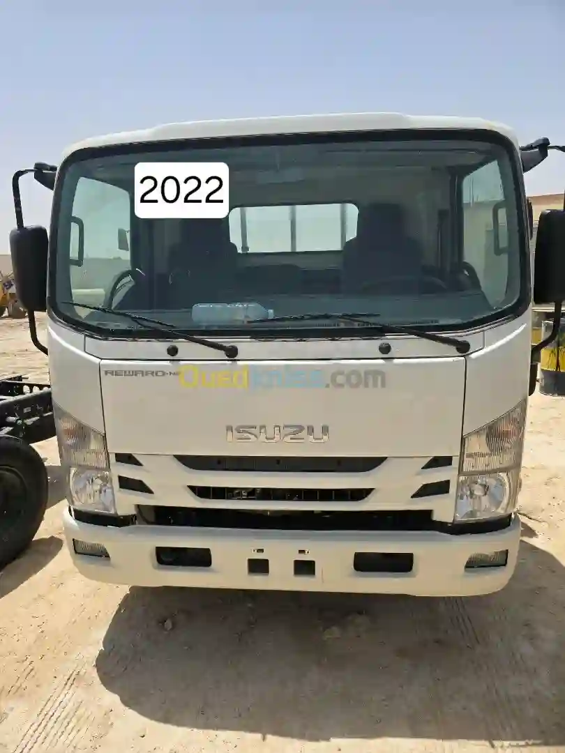 Isuzu Isuzu 20220