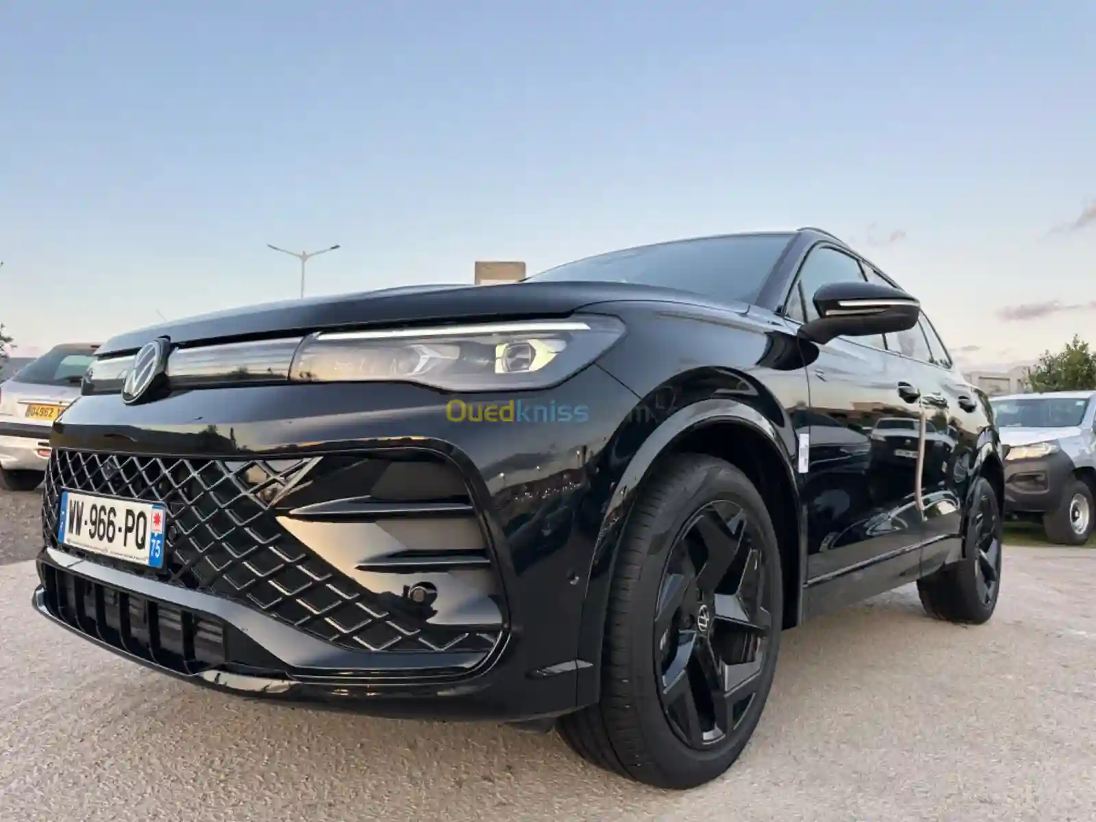 Volkswagen Tiguan 2024 R Line - Vue 1