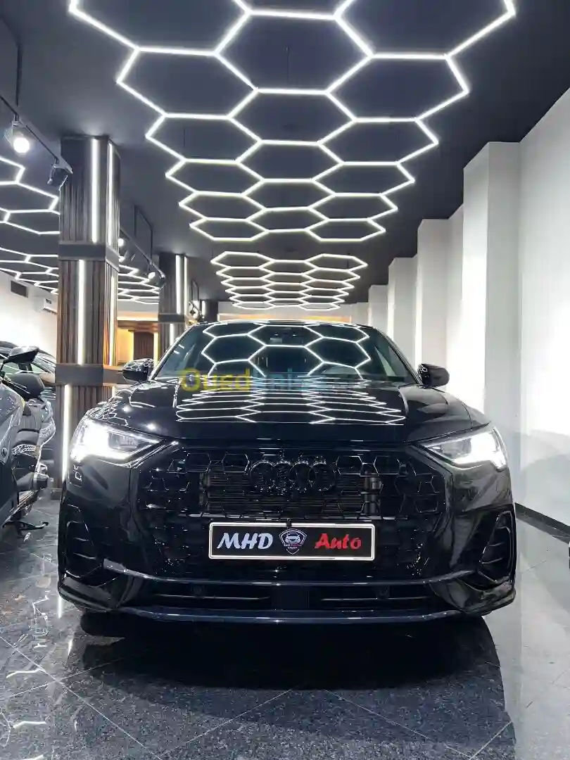 Audi Q3 2023 - Vue 5
