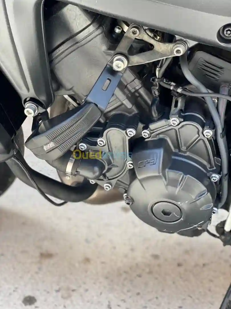 Mt09 Yamaha 2022 - Vue 1