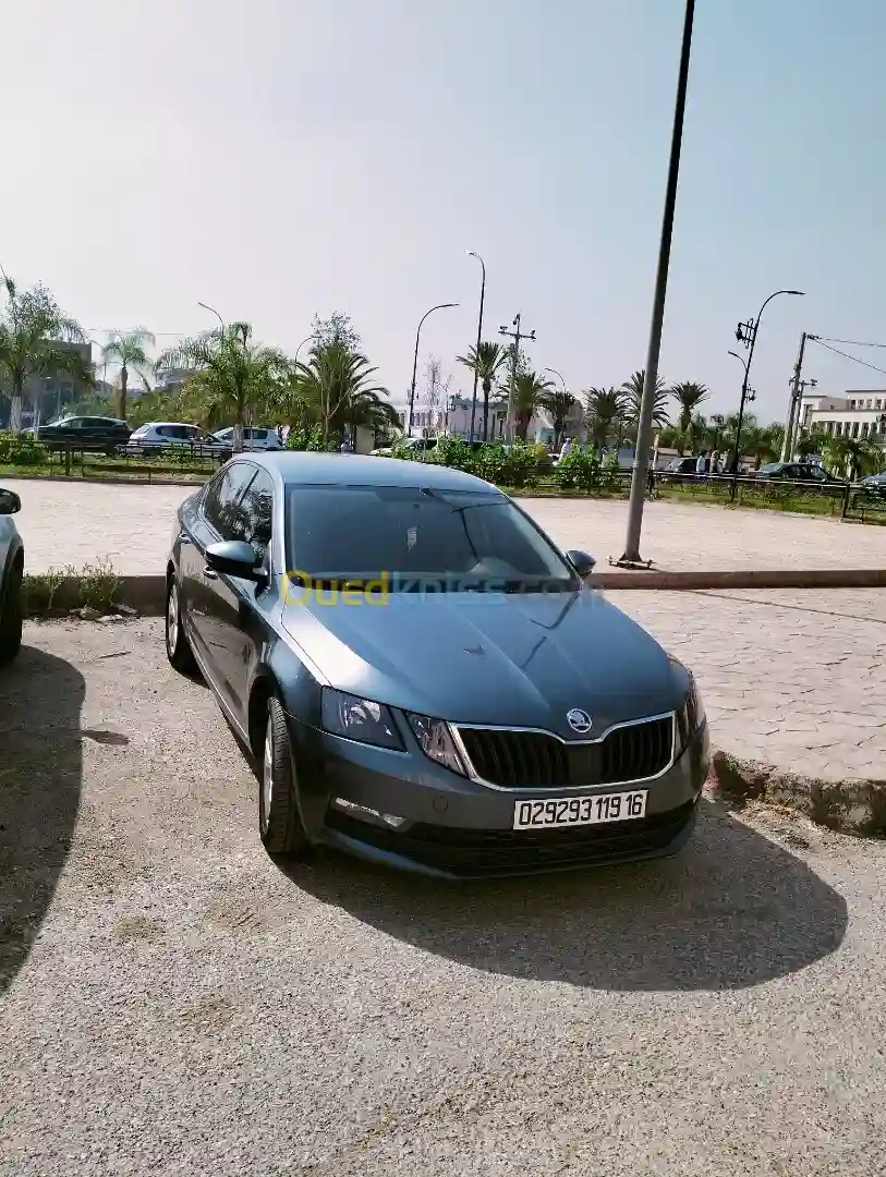 Skoda Octavia 2019 Business - Vue 1