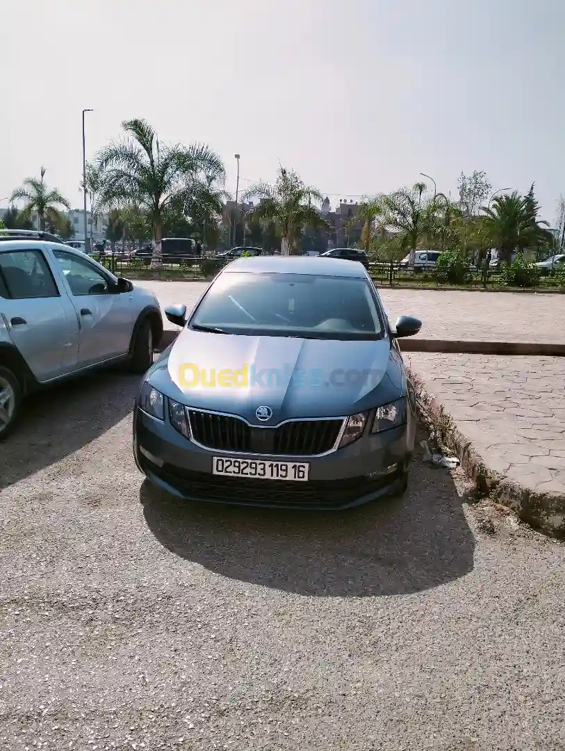 Skoda Octavia 2019 Business - Vue 3