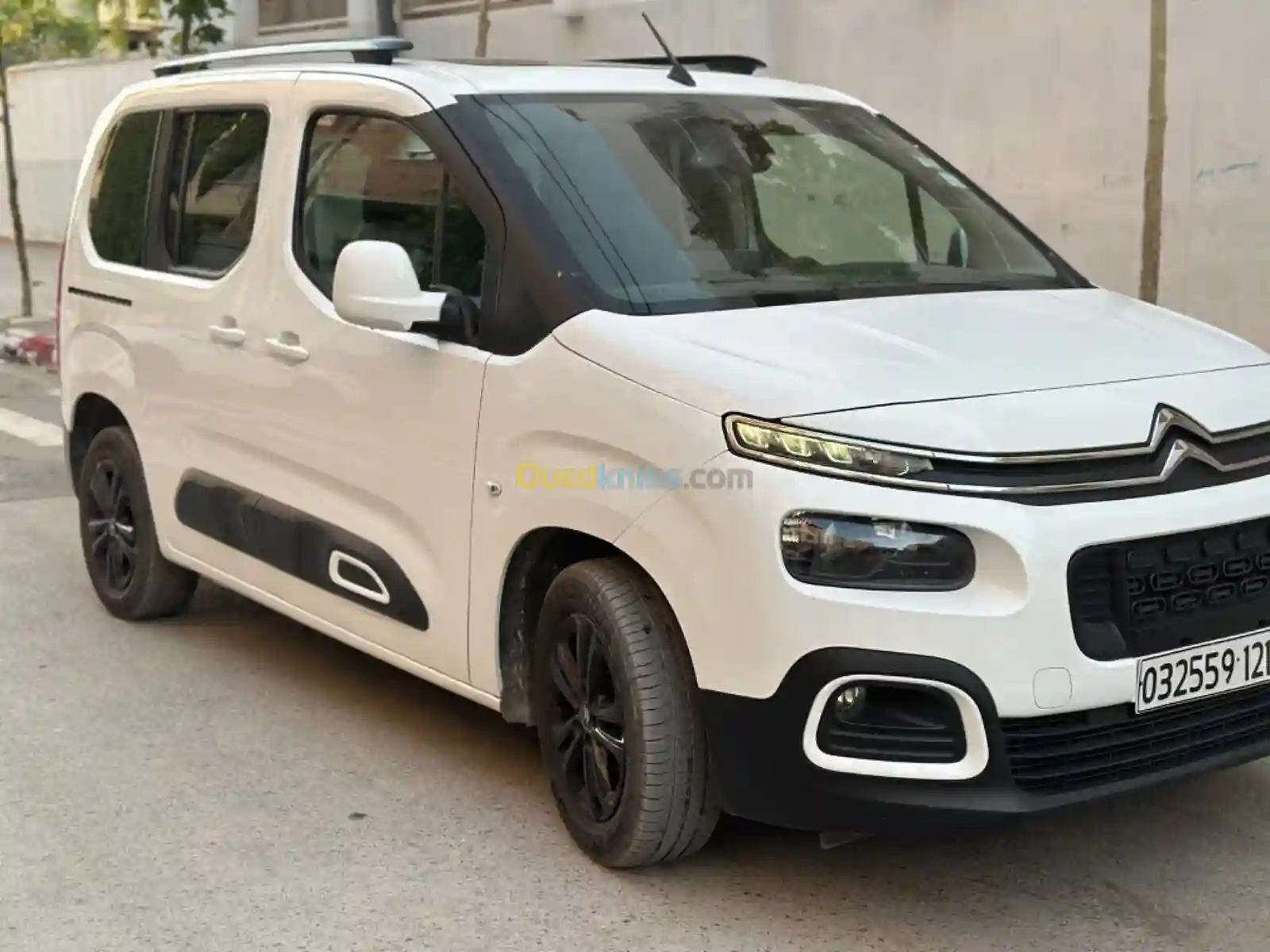 Citroen Berlingo 2021 Restylée - Vue 2