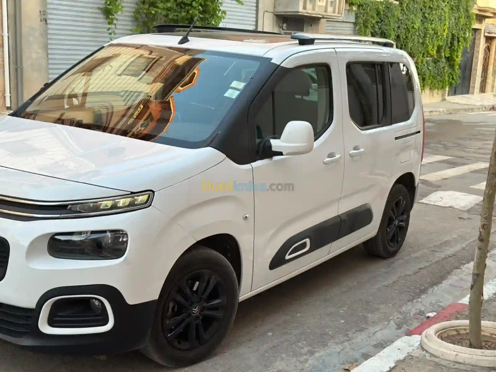 Citroen Berlingo 2021 Restylée - Vue 3