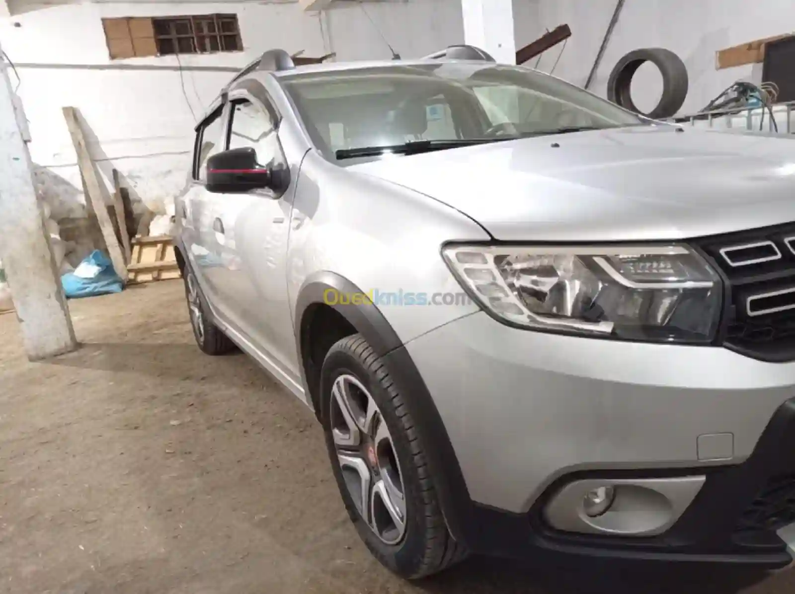Dacia Sandero 2019 Stepway - Vue 1