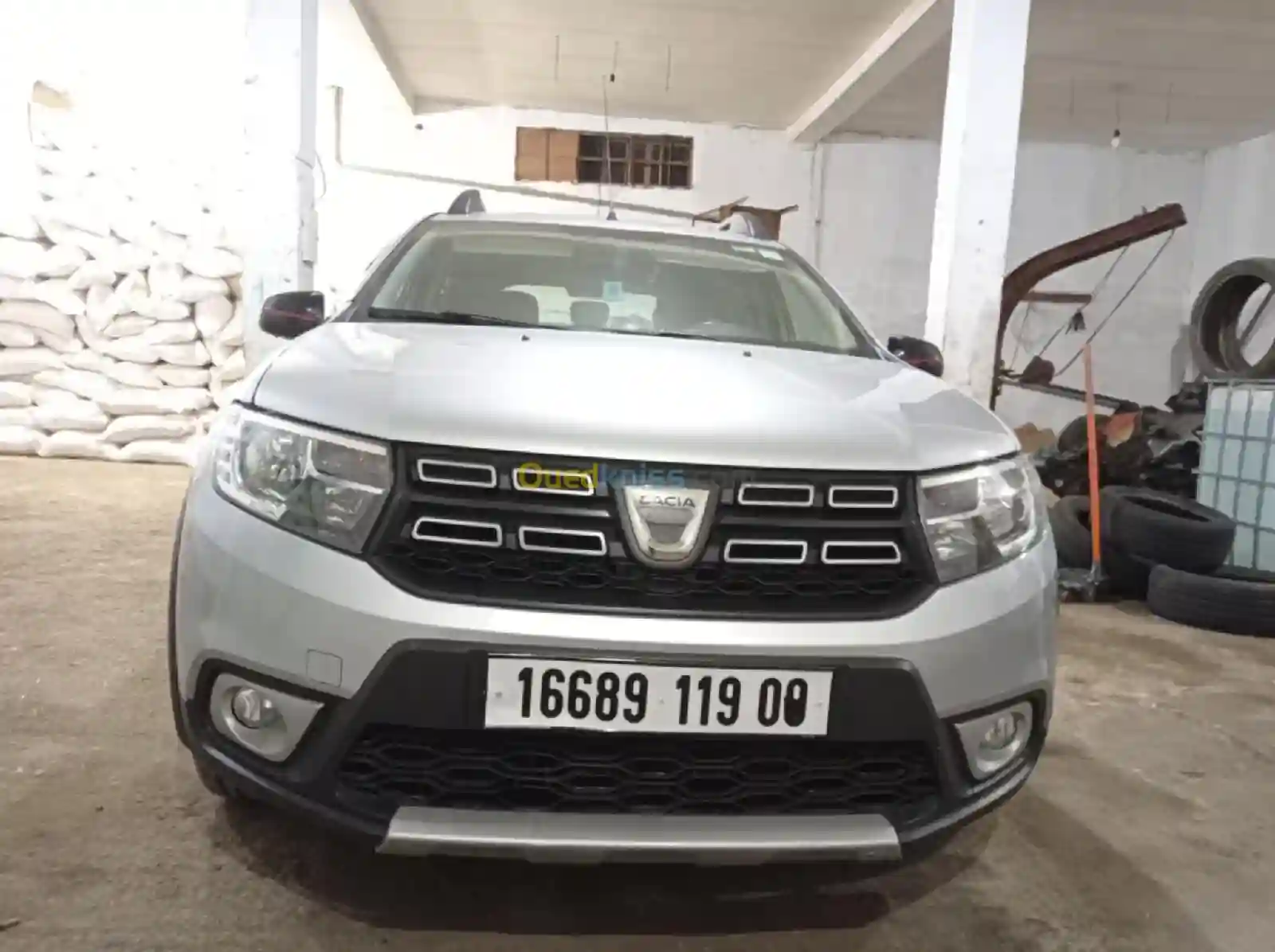 Dacia Sandero 2019 Stepway - Vue 3