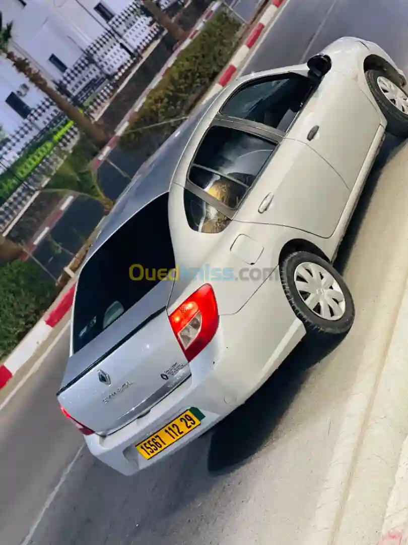 Renault Symbol 2012 Symbol - Vue 5