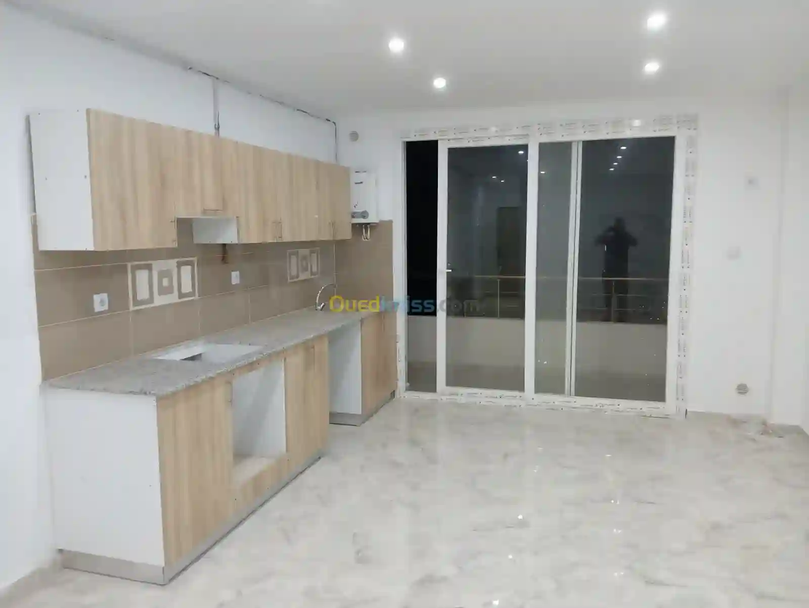 Vente Appartement F2 Tizi Ouzou Azeffoun - Vue 2