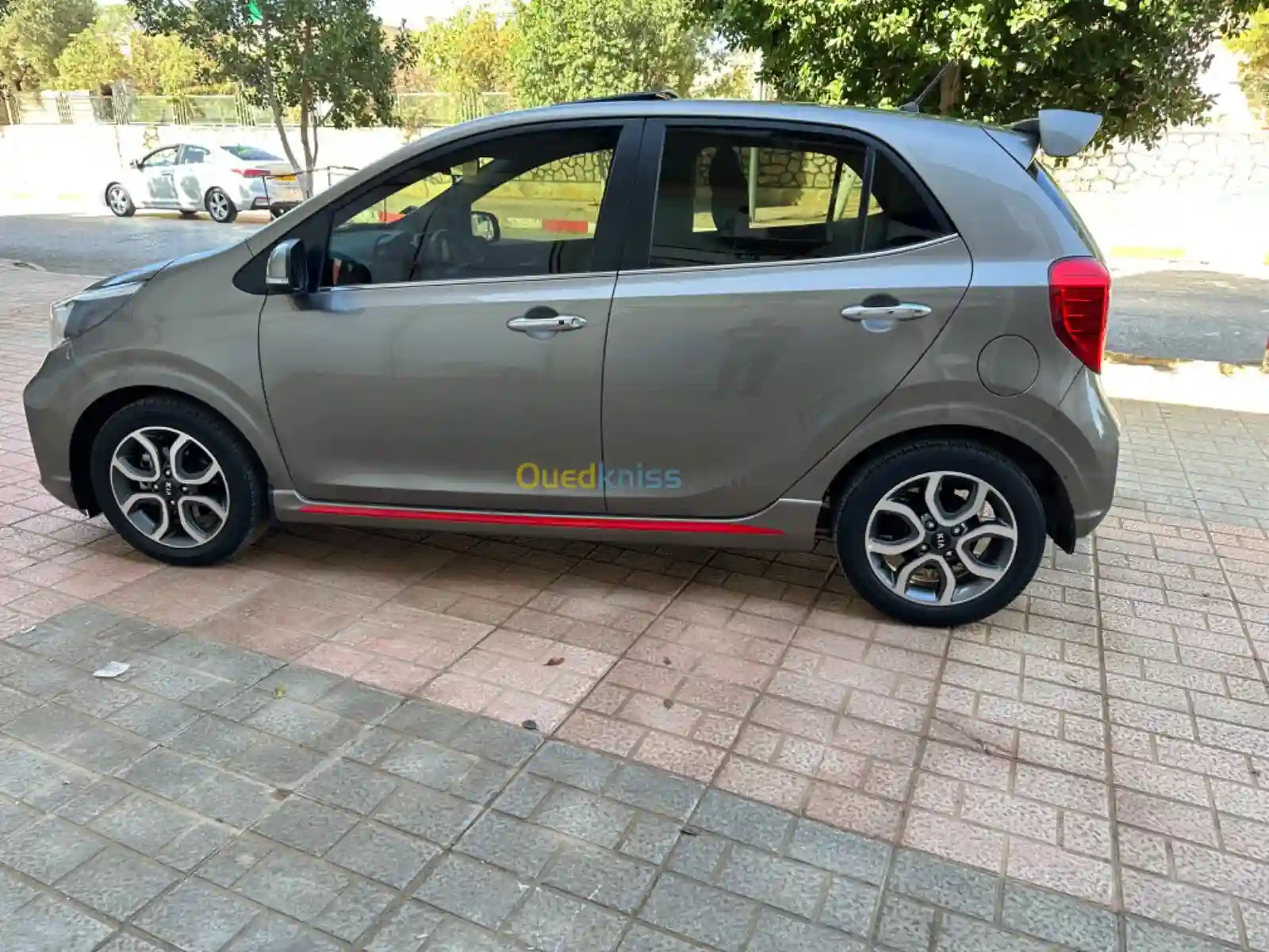 Kia Picanto 2018 Gt-line - Vue 3