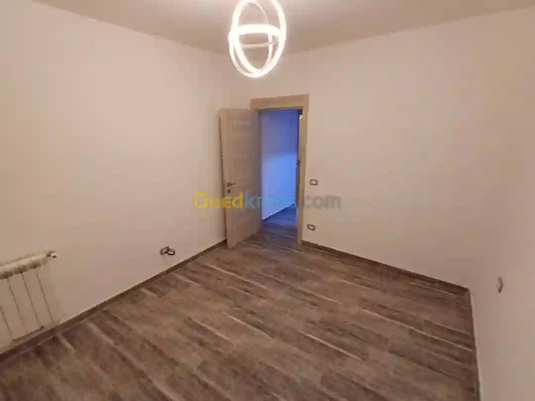 Vente Appartement F3 Tizi Ouzou Tigzirt0