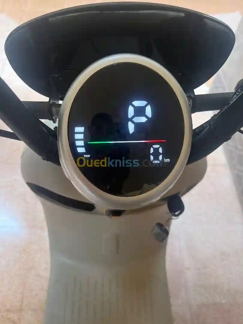 Nui Scooter Électrique 2024 - Vue 5