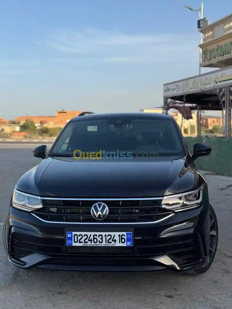 Volkswagen Tiguan 2024 R Line - Vue 4