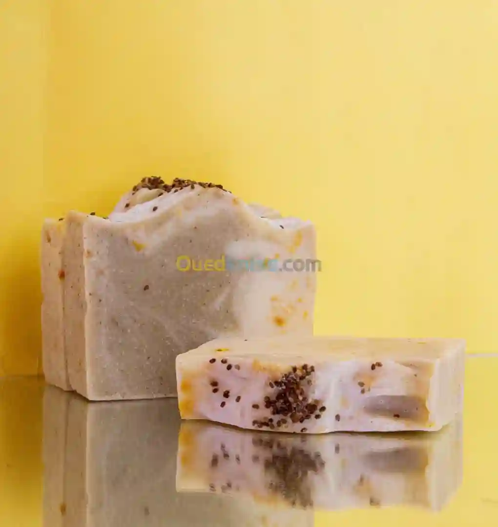 Savon Artisanal À L'argile Verte Et Poudre D'orange - Vue 1