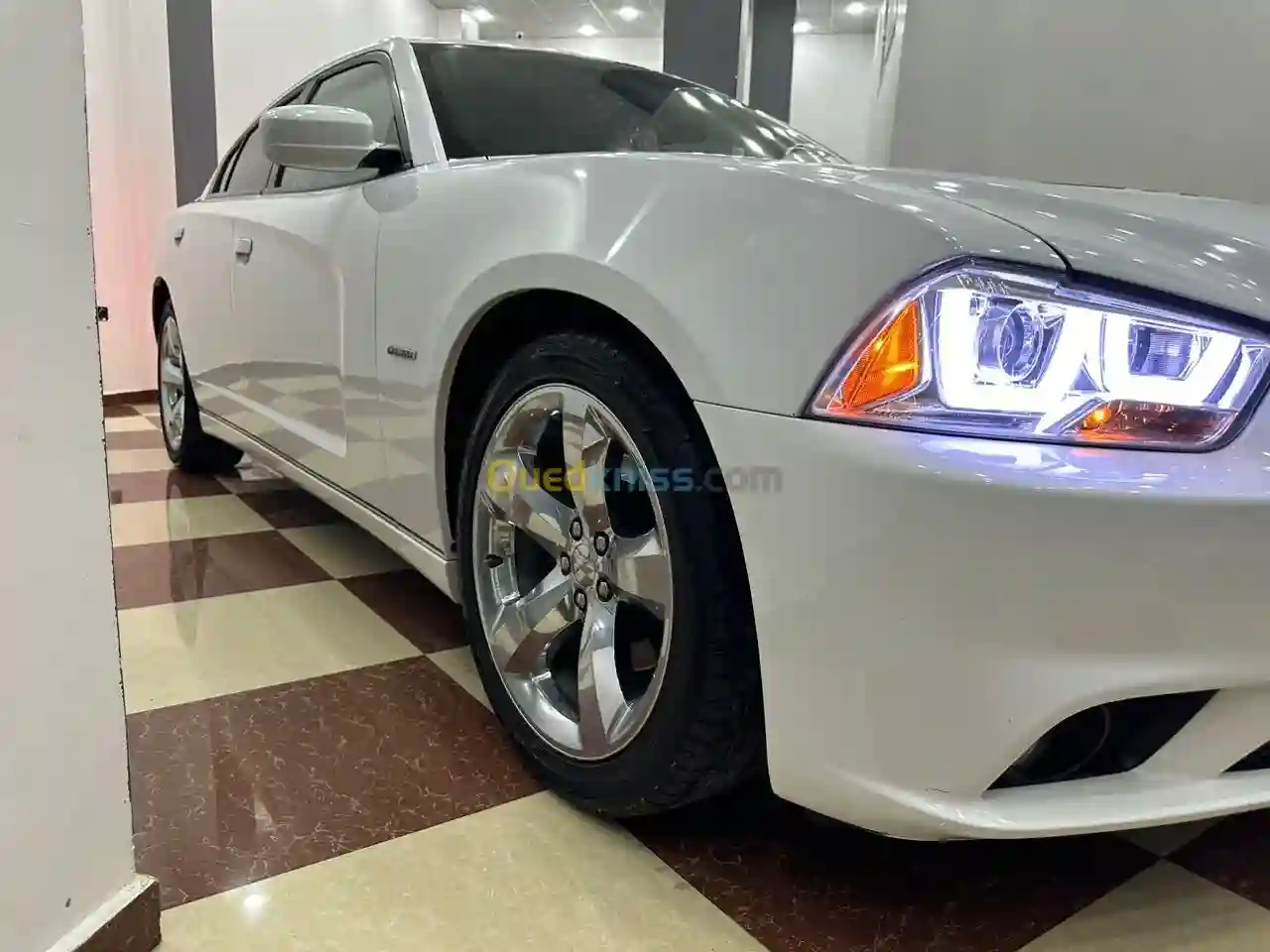 Dodge Charger 2012 Full Option - Vue 2