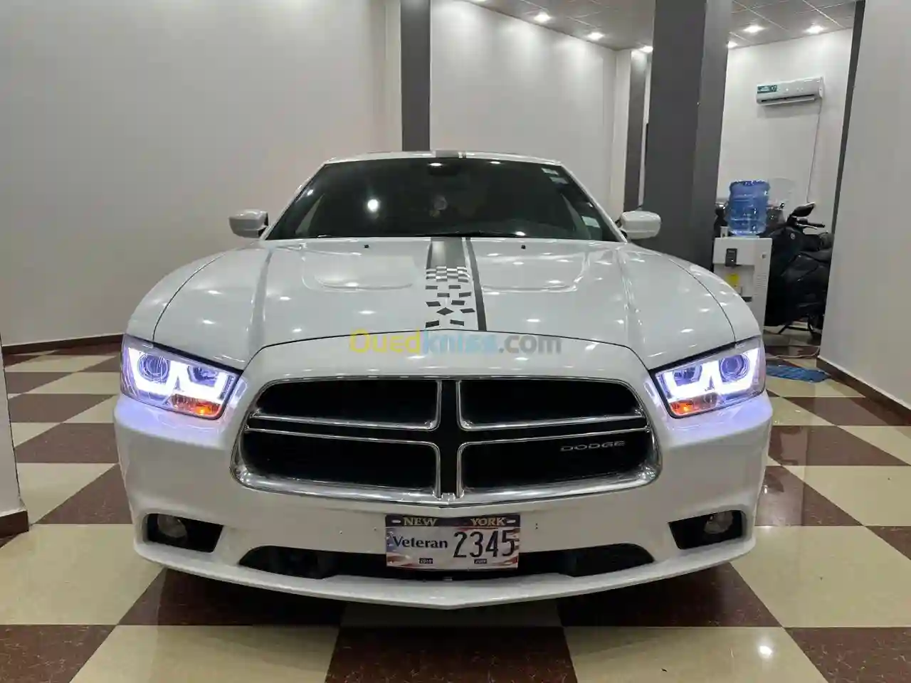 Dodge Charger 2012 Full Option - Vue 7