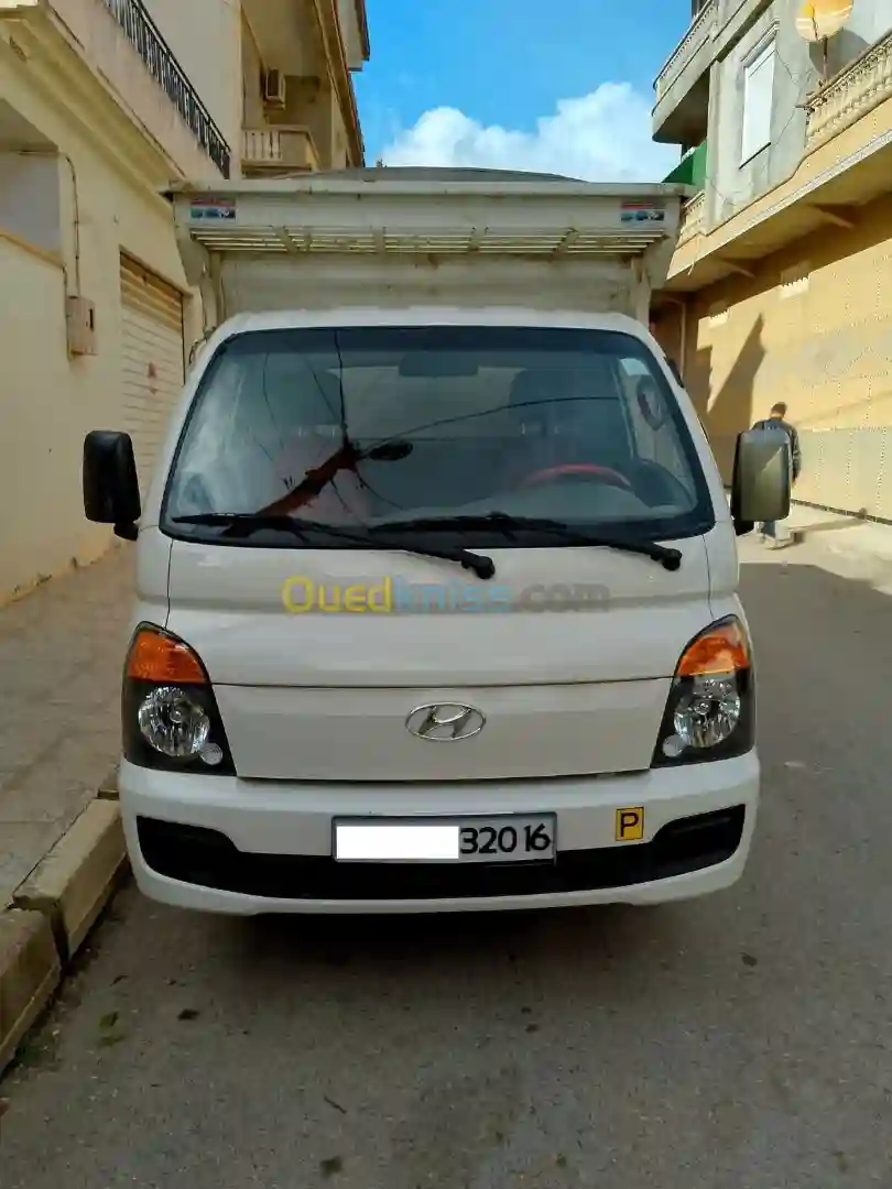 Hyundai H100 2020 H100 - Vue 3