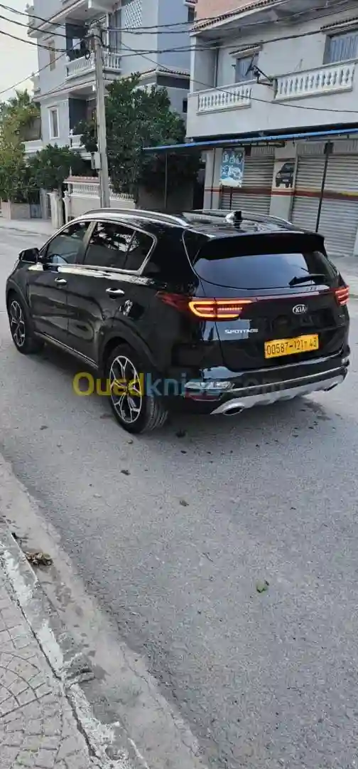 Kia Sportage Restylé 2021 Gt-line - Vue 2