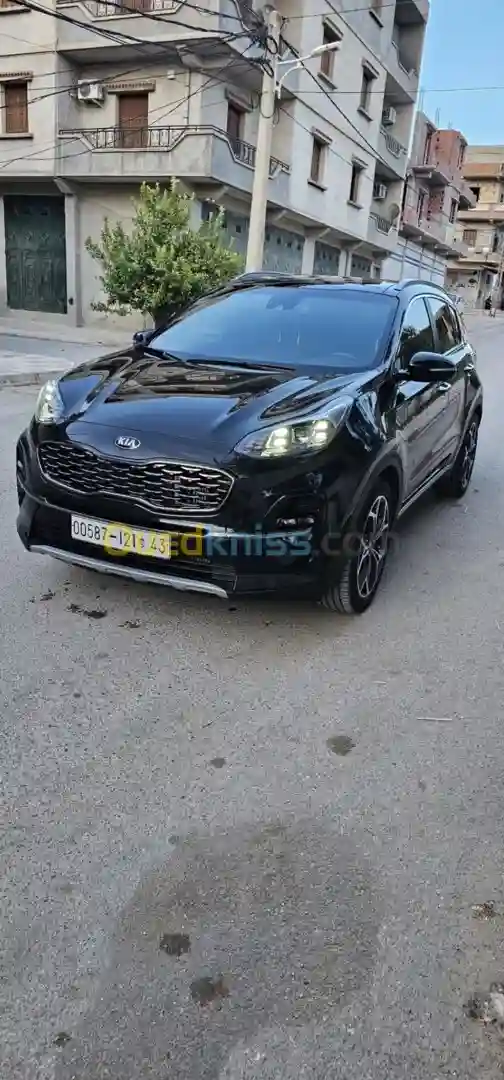Kia Sportage Restylé 2021 Gt-line - Vue 4