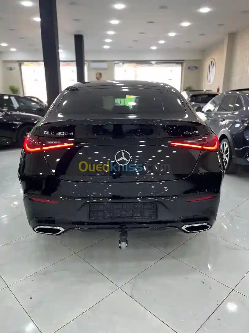 Mercedes Glc 2024 300 - Vue 3