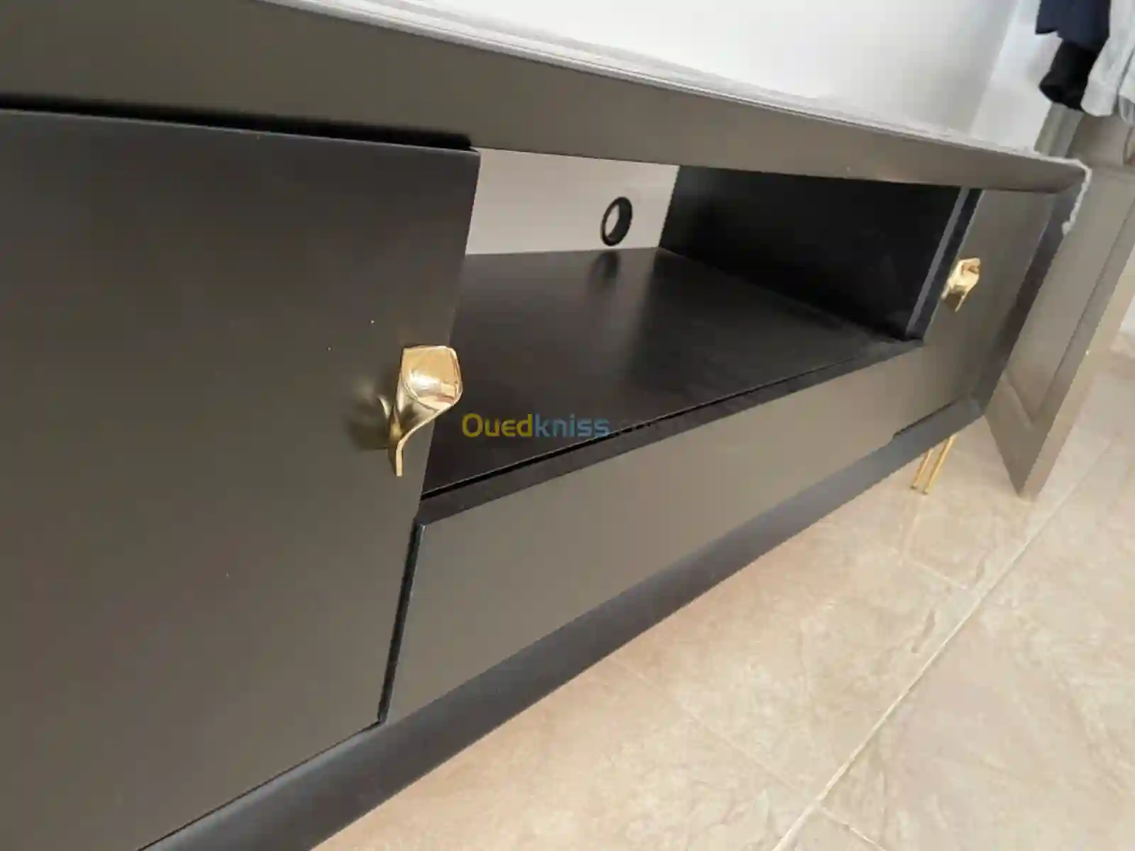 Meuble De TV 3 Tiroirs En Boix Et Porte Chaussure - Vue 2