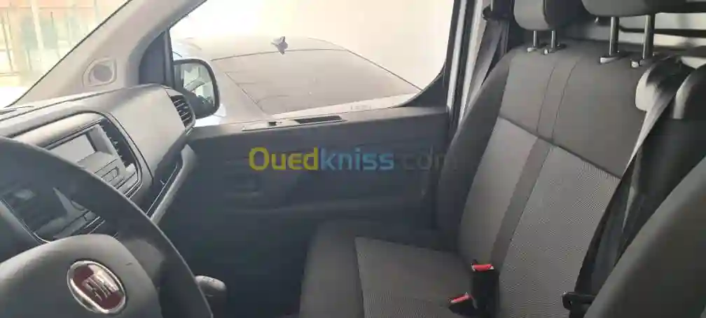 Fiat Scudo 2024 - Vue 2