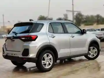 Toyota Raize 2022 - Vue 9