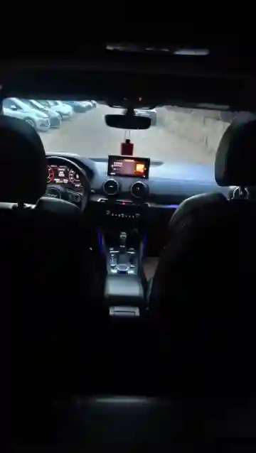 Audi Q2 2019 Sport Line - Vue 12
