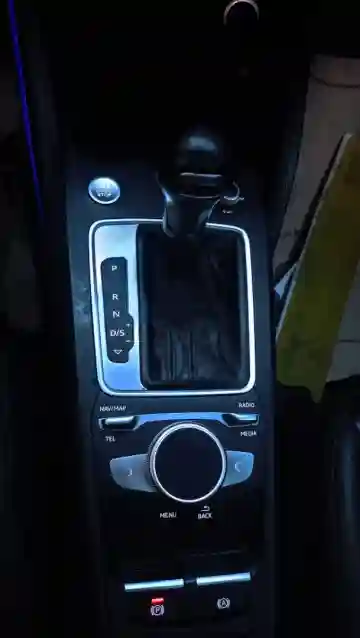 Audi Q2 2019 Sport Line - Vue 18