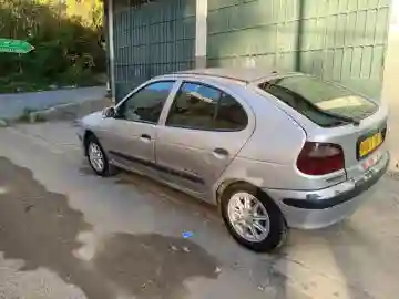 Renault Megane 1 1997 Megane 1 - Vue 10
