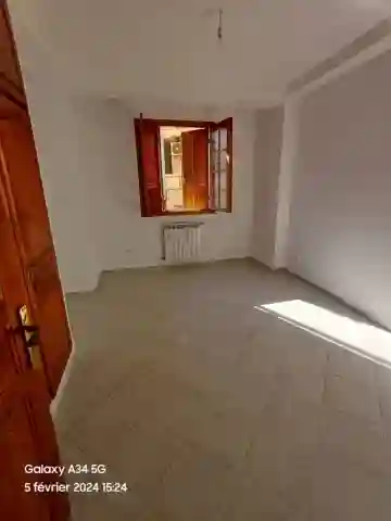 Location Niveau De Villa F5 Alger Birkhadem - Vue 4