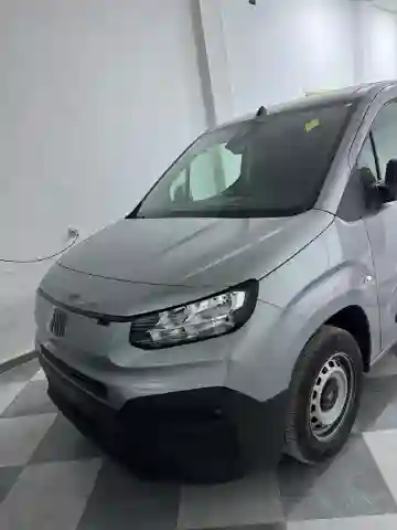 Fiat Doblo 2024 - Vue 1
