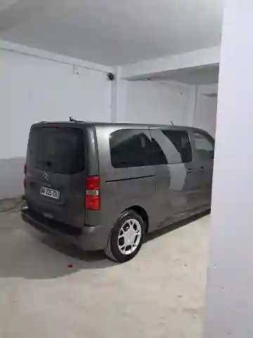 Citroen Jumpy 2024 - Vue 1