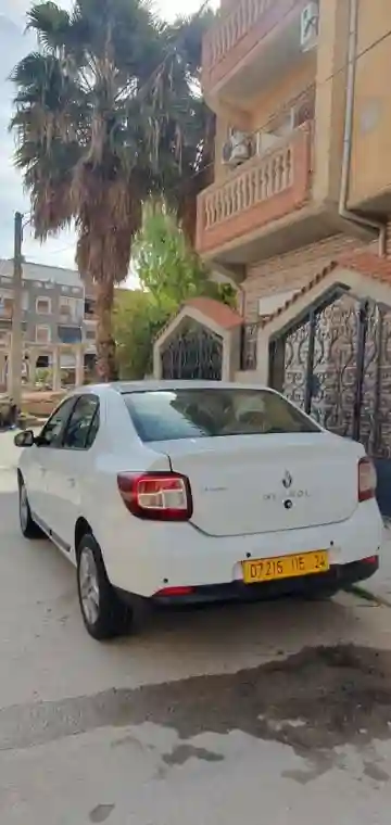 Renault Symbol 2015 - Vue 16