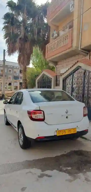Renault Symbol 2015 - Vue 8