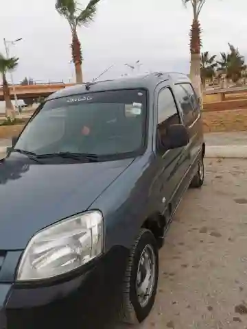 Citroen Berlingo 2011 Tolé Niveau 2 - Vue 3