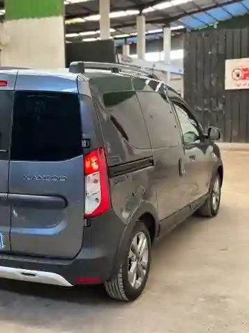 Renault Kangoo 2025 Stepway - Vue 15