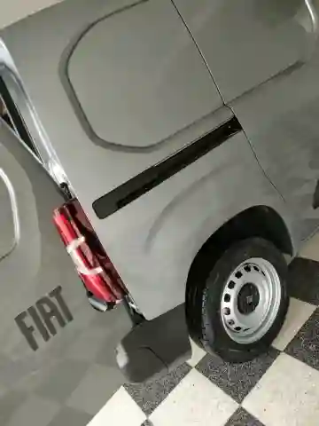 Fiat Doblo 2024 - Vue 8