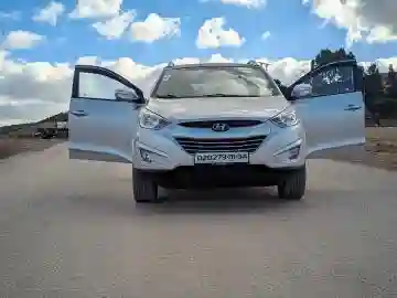 Hyundai Tucson 2011 Tucson - Vue 11