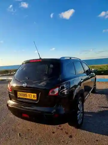 Nissan Qashqai 2013 +2 Tekna - Vue 1