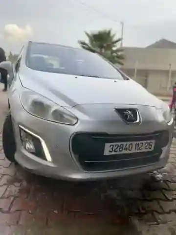 Peugeot 308 2012 308 - Vue 5