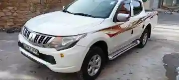 Mitsubishi L200 2019 L200 - Vue 1
