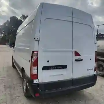 Renault Master 2 Pano صافي 2024 - Vue 13