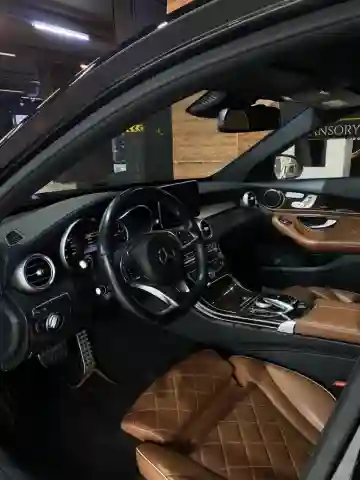 Mercedes Classe C 2017 - Vue 13