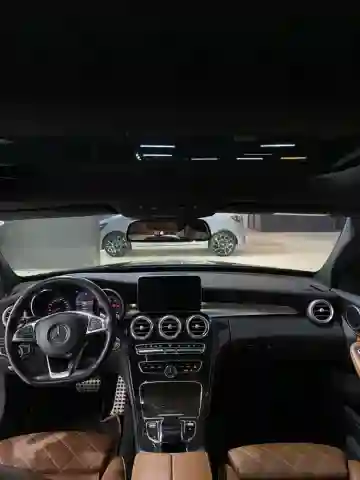 Mercedes Classe C 2017 - Vue 3