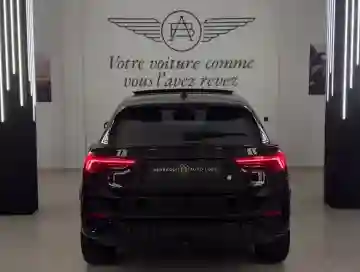 Audi Q3 2025 S-line - Vue 15