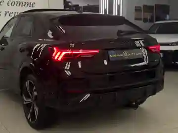 Audi Q3 2025 S-line - Vue 17
