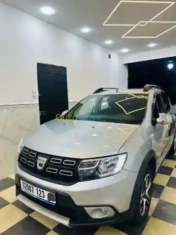 Dacia Sandero 2023 Stepway Extreme Plus - Vue 1